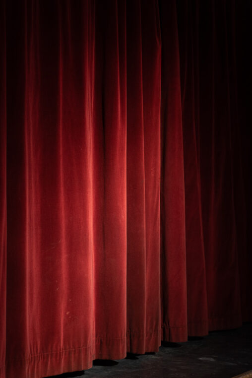 The curtain hits the cast, una foto de Antonio Martínez para instantes.net